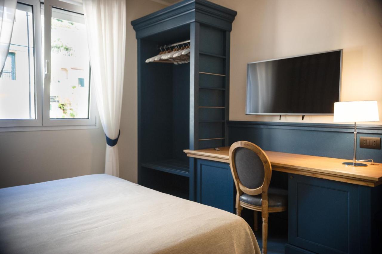 Mh Hotel Varazze Kültér fotó